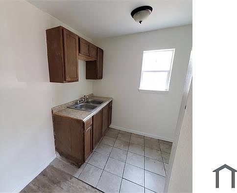 2nd image of 4205 Metropolitan Ave #101