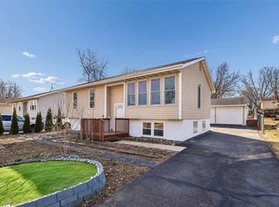 4668 Wakonda Dr, Norwalk, IA 50211