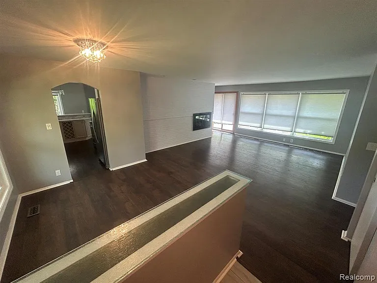 5303 W Briarcliff Knoll Dr — Photo 5