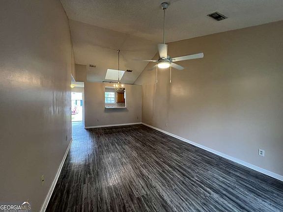 4th image of 408 Madison Ave