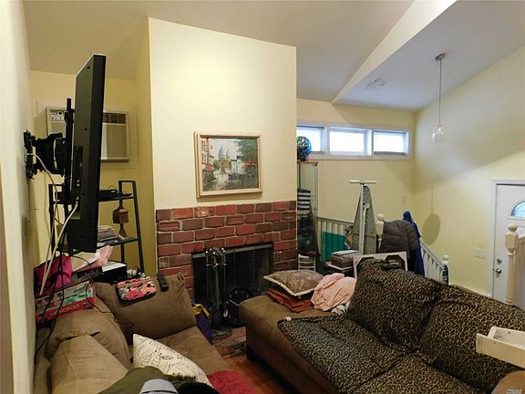 5th image of 39 Linden Ave