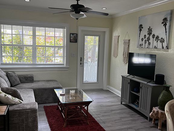 5th image of 2521 Flagler Ave #A