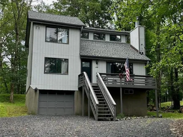 170 Clubhouse Dr, East Stroudsburg, PA 18302