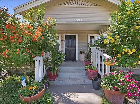4th image of 571 W 25th St