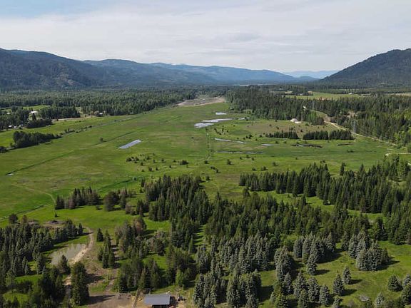 3rd image of 774 Old Kootenai Trl