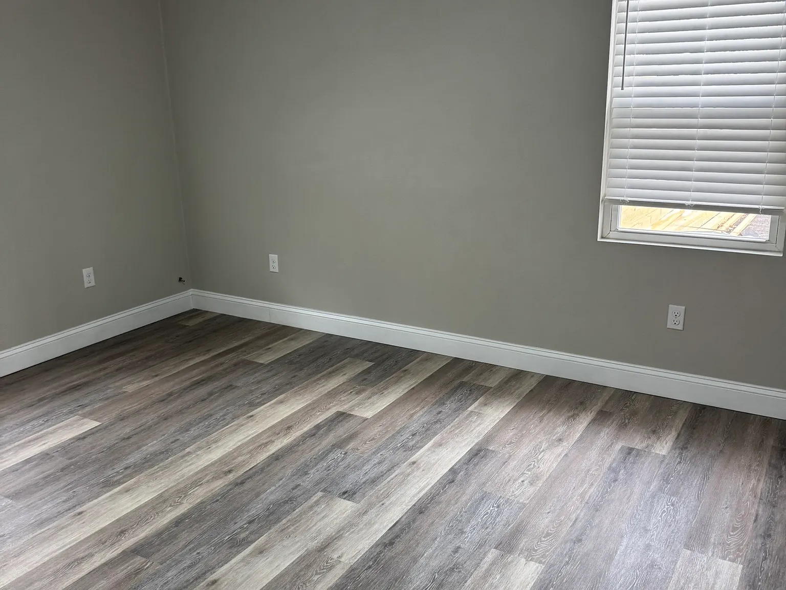 100 Kimbrell Ln — Photo 4