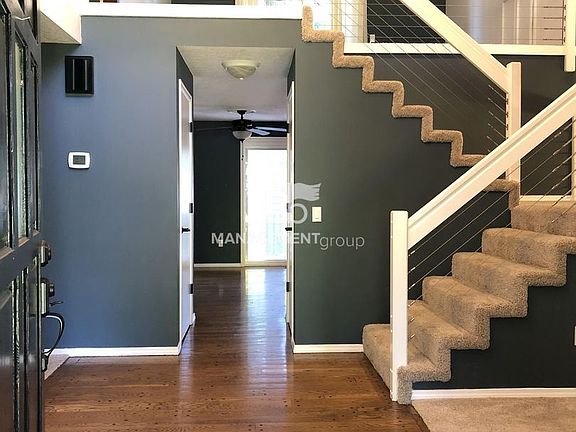 4th image of 7995 SW Carol Glen Pl