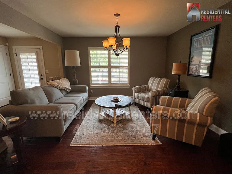 N77W22925 S Coldwater Cir — Photo 9
