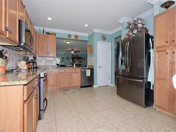 5th image of 2885 Apple Blossom Dr