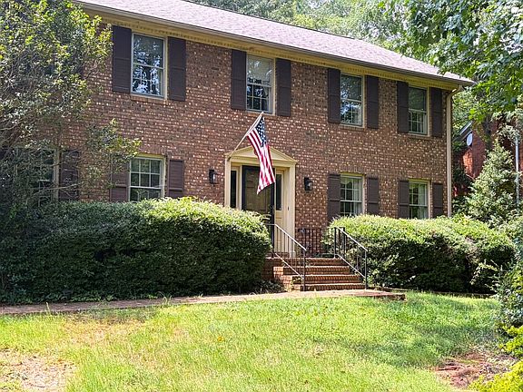 2nd image of 346 Round Ridge Rd