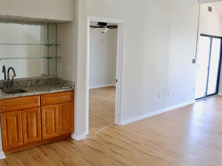 3200 Lynnhaven Dr #309 — Photo 20