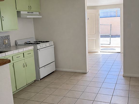 4th image of 66175 Acoma Ave Unit A3