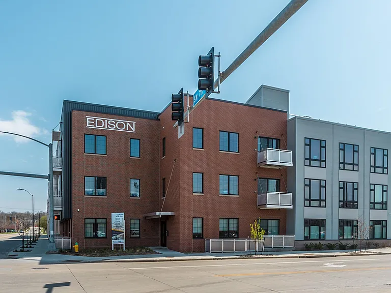 400 SW 7th St #206 — Photo 15