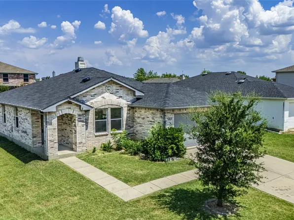 2621 Shorecrest Dr, Little Elm, TX 75068