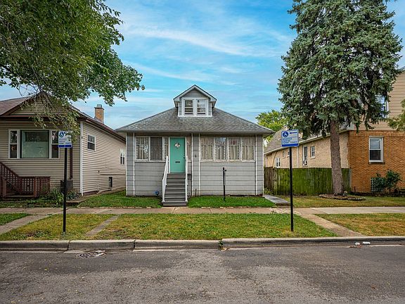 4th image of 4953 W Drummond Pl