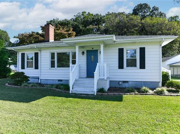 2714 Richard St, Greensboro, NC 27405