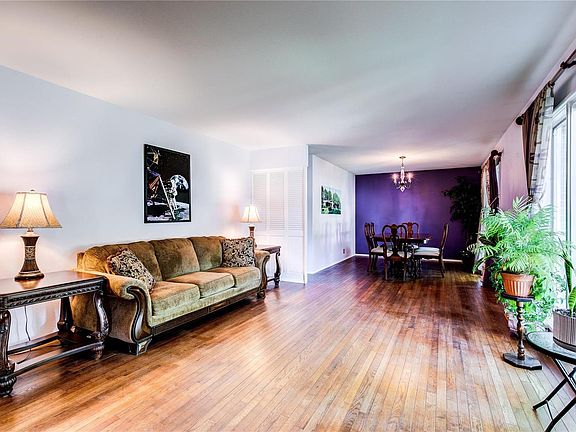 3rd image of 12723 Shepherd Dr