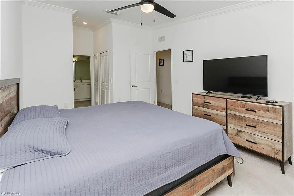 2 bed, 2.0 bath, 1366 sqft, $2,295 — Photo 4