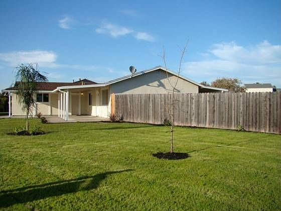 1st image of 7489 Balfour Way