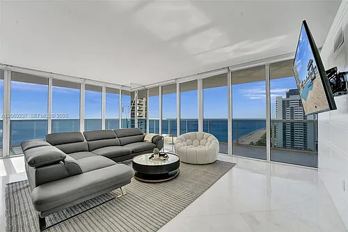 1830 S Ocean Dr #1502 Photo 1