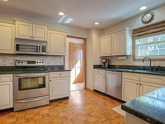 4th image of 5266 Tasselberry Dr