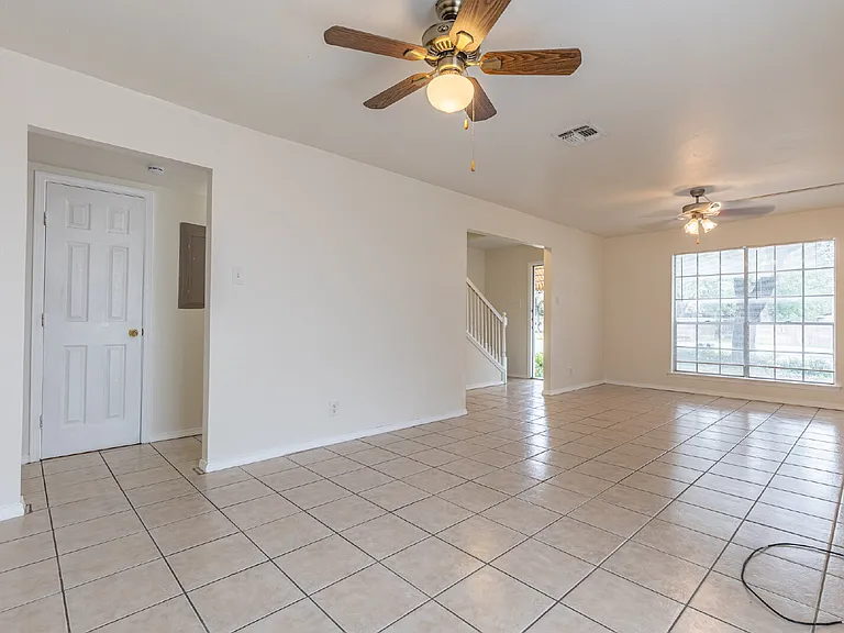 14423 Brook Hollow Blvd #A — Photo 8