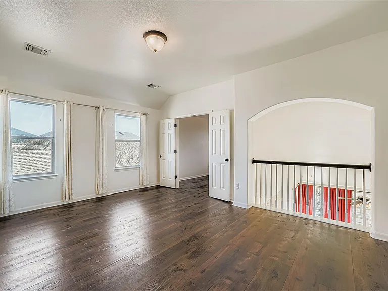 212 Great Circle Cv — Photo 18