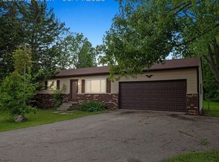 43667 Dequindre Rd, Troy, MI 48085