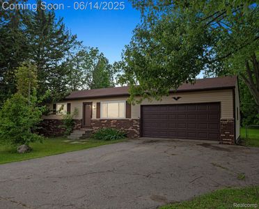 43667 Dequindre Rd, Troy, MI, 48085