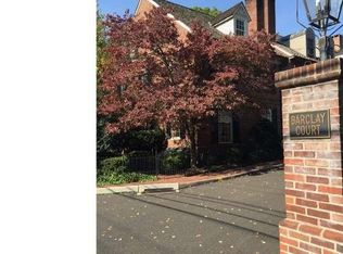 12 Barclay Ct, Newtown, PA 18940