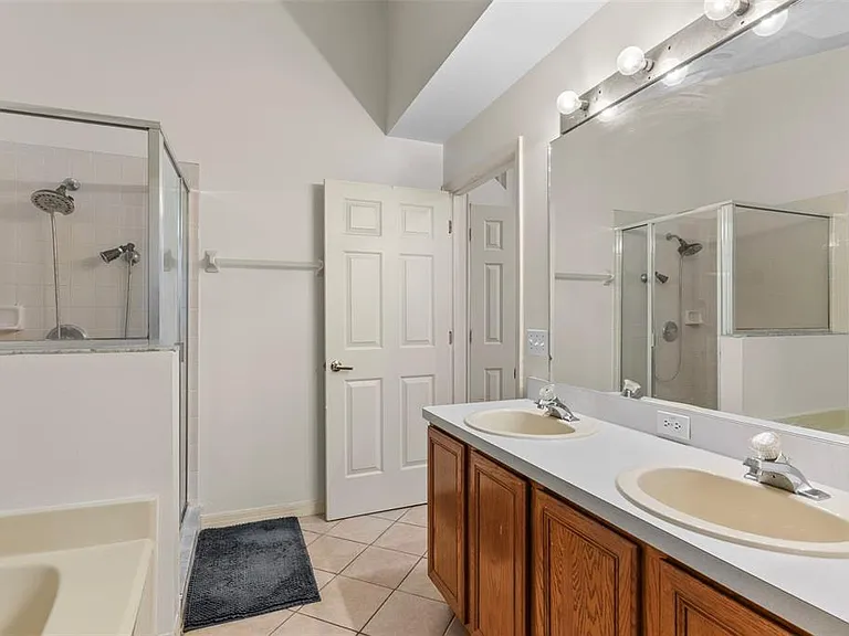 212 Bent Oak Loop — Photo 18