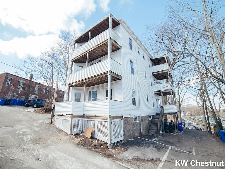 10 Duffley Ct #3 — Photo 17