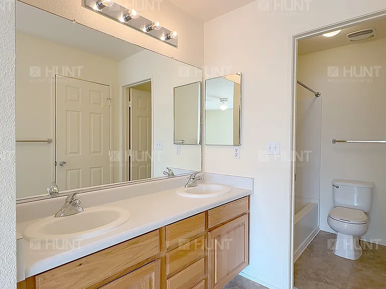 909B Mountain Laurel Cir SE — Photo 10