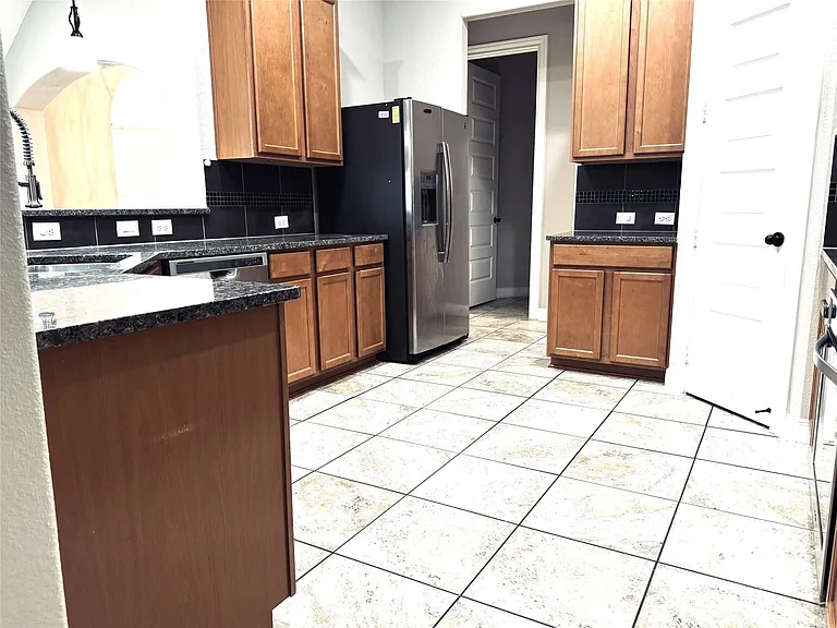 20326 Granophyre Ln — Photo 13