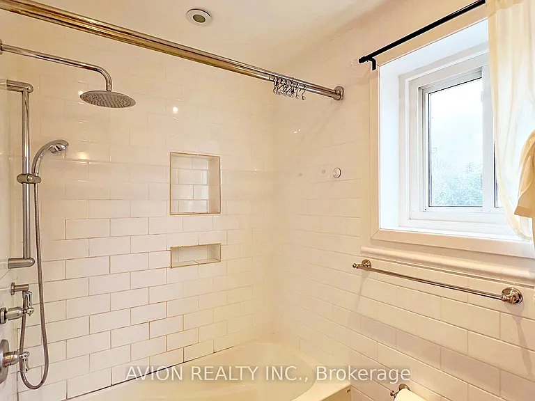 83 Lincoln Green Dr — Photo 13