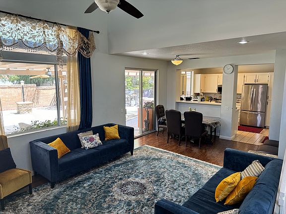 3rd image of 39870 Ashwood Ln