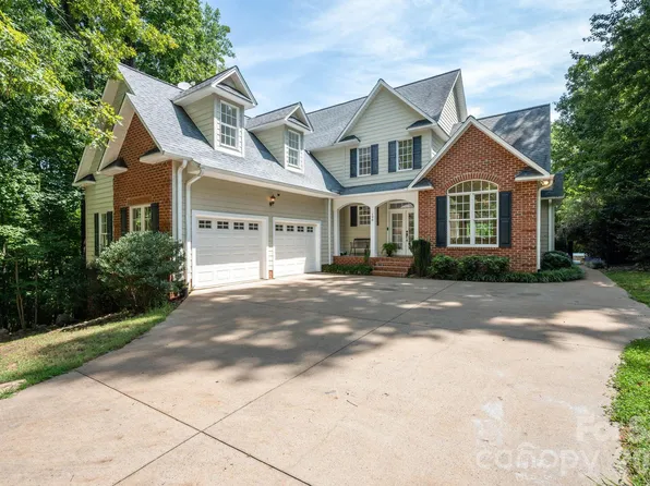196 Colonel Hampton Ct, Rutherfordton, NC 28139