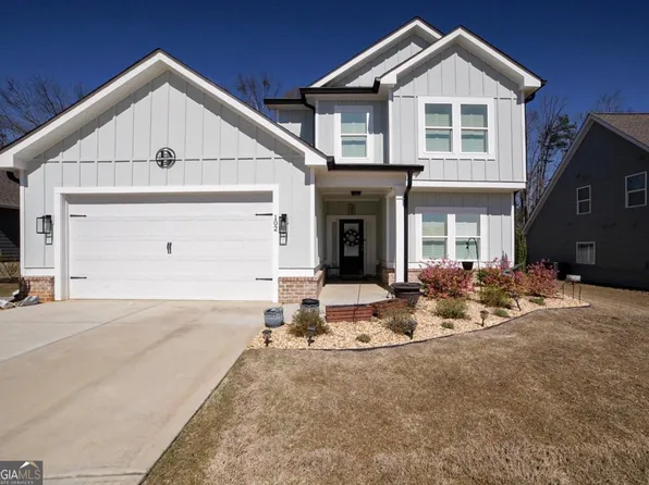 102 Richmond Dr, Statham, GA 30666