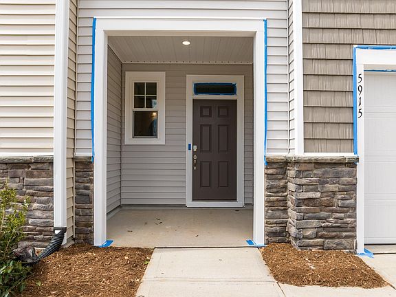 4th image of 5915 Woodlawn Dr