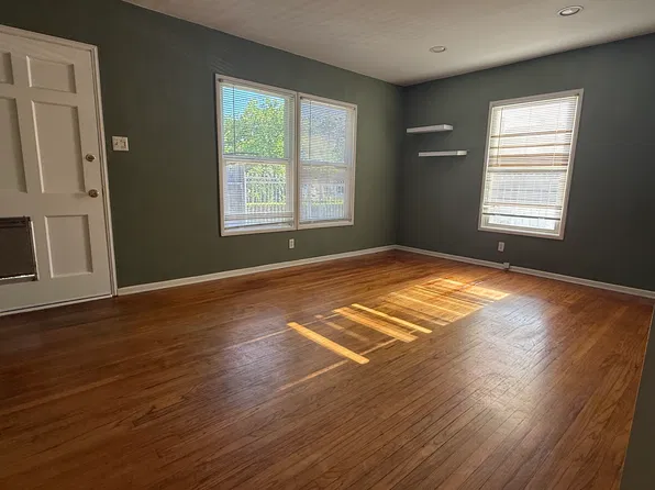 3736 S Bentley Ave, Los Angeles, CA 90034