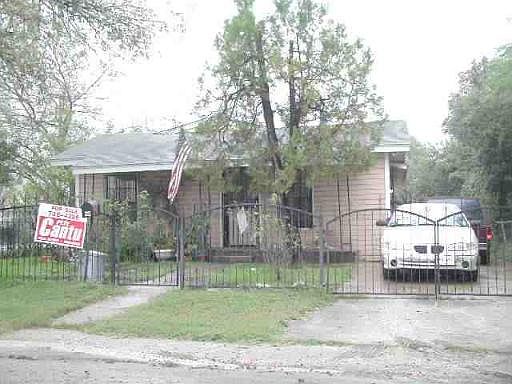 1st image of 2855 Ruiz St
