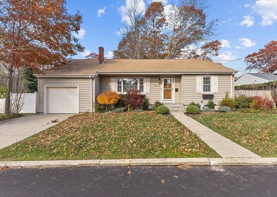 1st image of 59 Longwood Ave