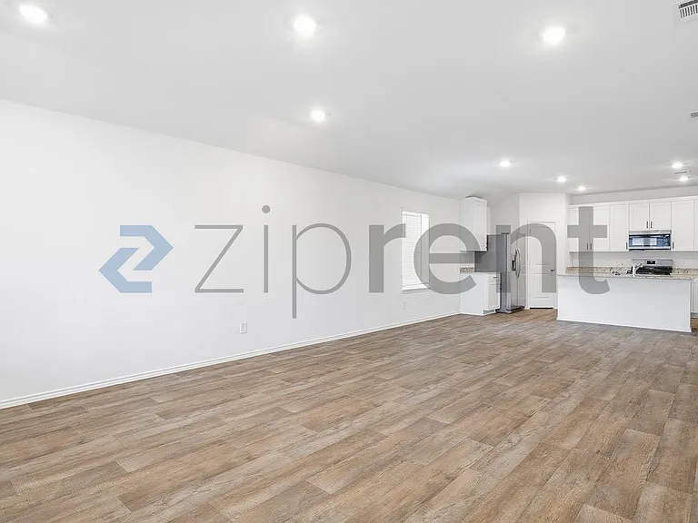 31306 Bentley Pines Dr — Photo 17