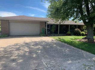 1033 W Fair Oaks Rd, New Castle, IN 47362