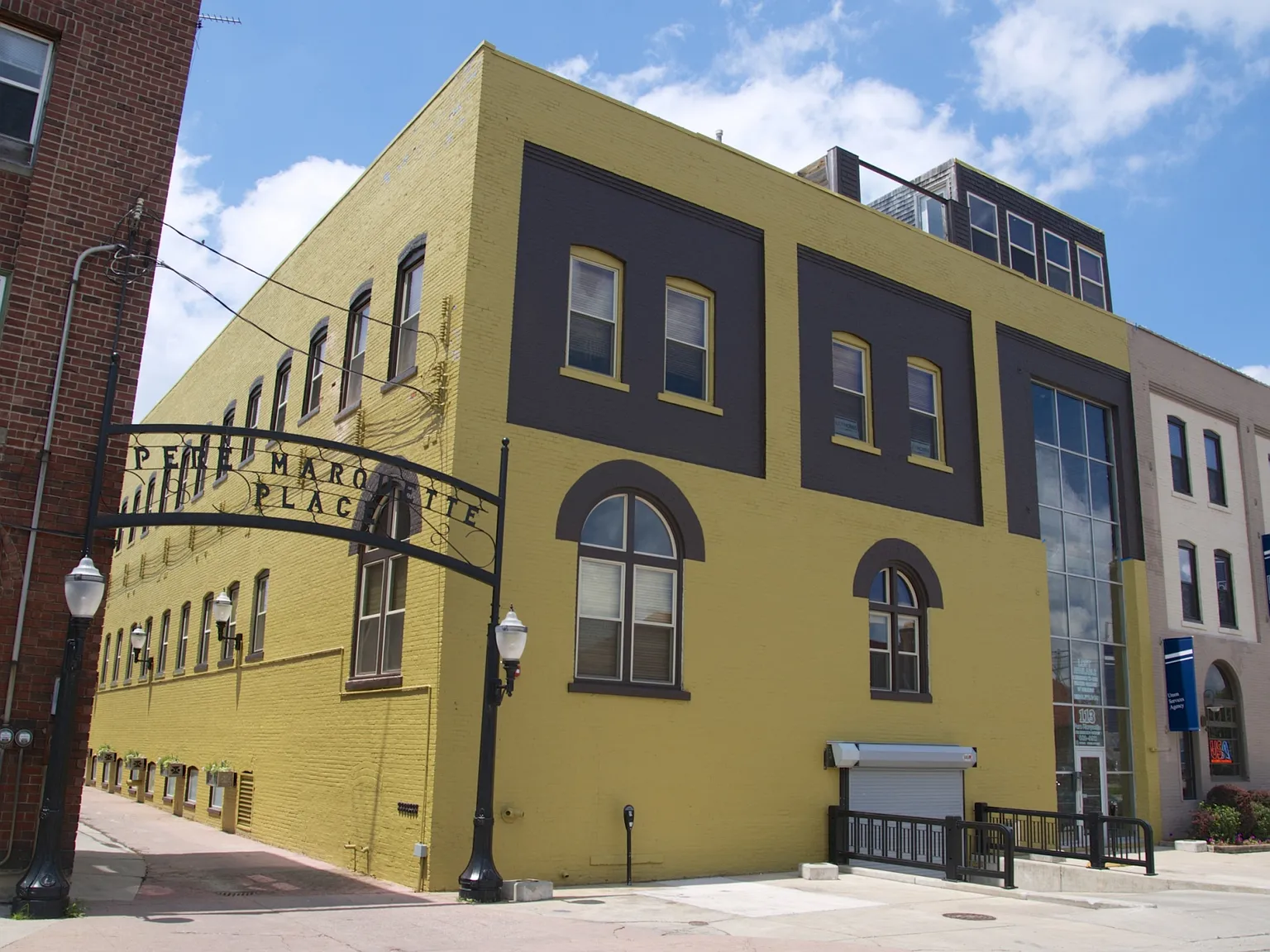 JI Case Lofts — Photo 2