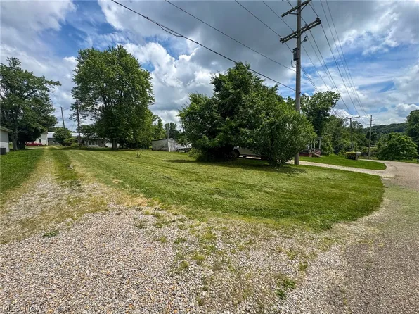 Water St, Cambridge, OH 43725