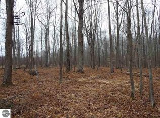 N Vandecar Rd, Farwell, MI 48622