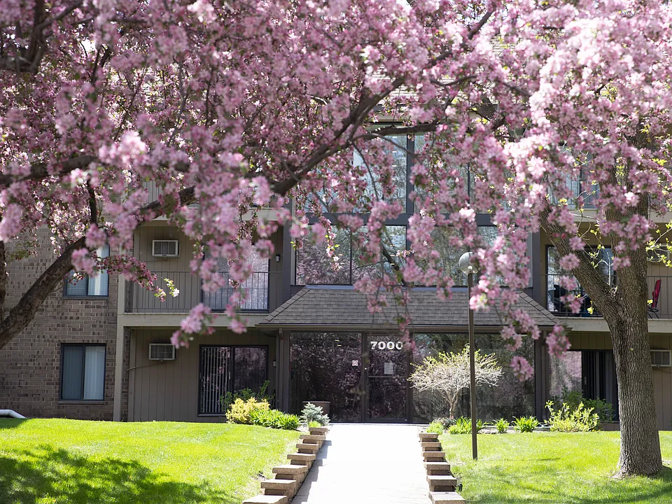 Eagle Ridge Apartments