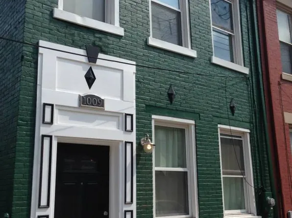 1009 Bradish St, Pittsburgh, PA 15203