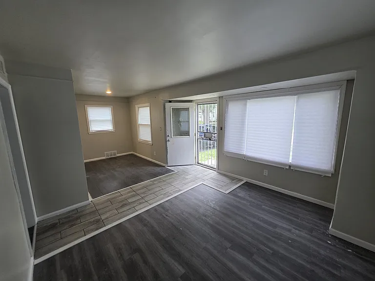 9252 Minock St — Photo 5